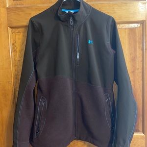 Under Armour Women’s Zip front Jacket Size LG-EUC